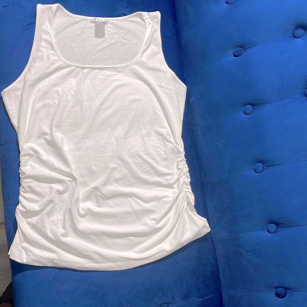 I’m selling a plain white tee with a twist to it!🥰